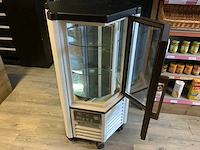 2009 com-bo heteluchtoven en vitrines - afbeelding 19 van  36