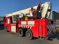 2009 daf cf 75 vrachtwagen met 32m hilton telescoophoogwerker - afbeelding 23 van  90