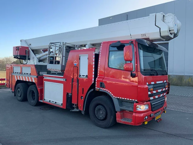 2009 daf cf 75 vrachtwagen met 32m hilton telescoophoogwerker - afbeelding 67 van  90