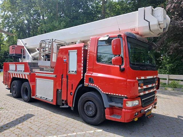 2009 daf cf 75 vrachtwagen met 32m hilton telescoophoogwerker - afbeelding 7 van  102