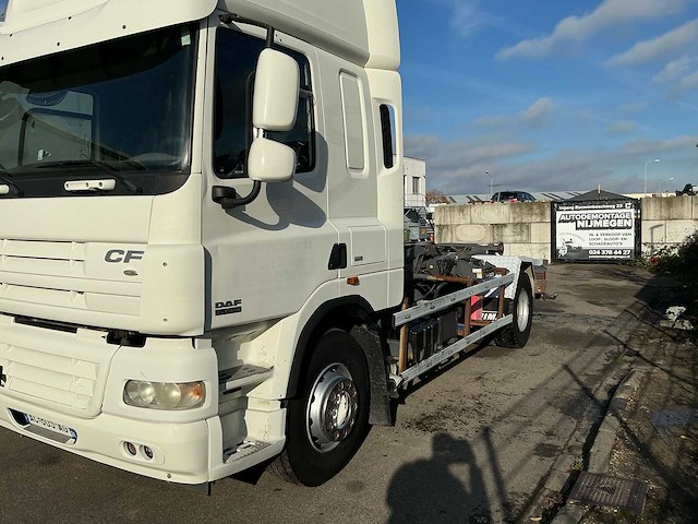 2009 daf cf 85.460 vrachtwagen - afbeelding 23 van  30