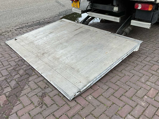 2009 daf fa lf45 vrachtwagen - afbeelding 4 van  32
