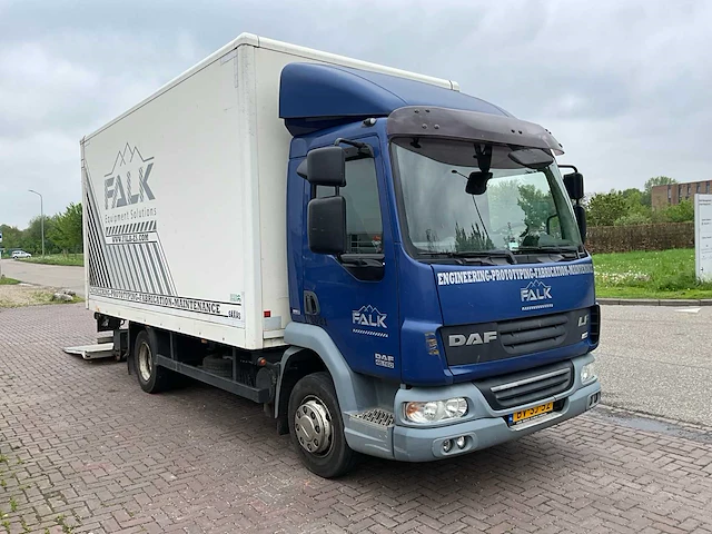 2009 daf fa lf45 vrachtwagen - afbeelding 29 van  32