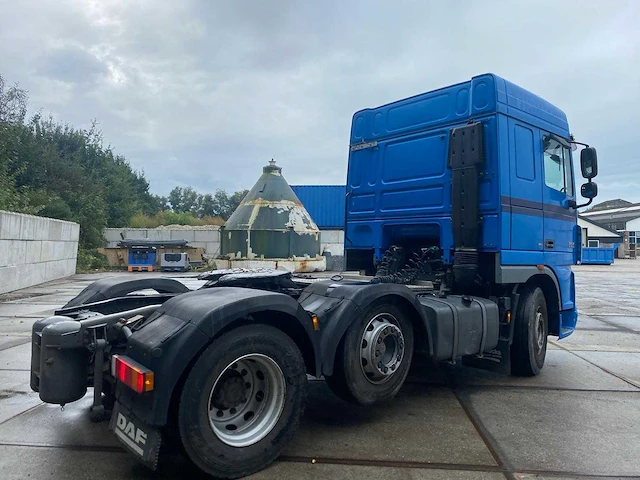 2009 daf ftg xf105 6x2 vrachtwagen - afbeelding 7 van  11