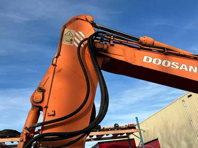 2009 doosan dx 140lc rupsgraafmachine - afbeelding 3 van  35