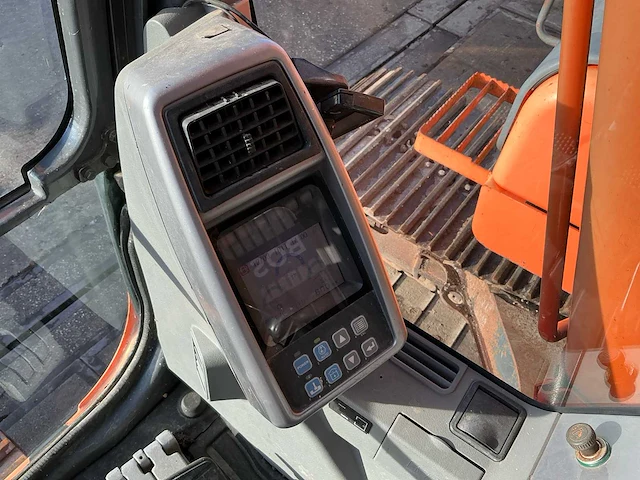2009 doosan dx 140lc rupsgraafmachine - afbeelding 18 van  35