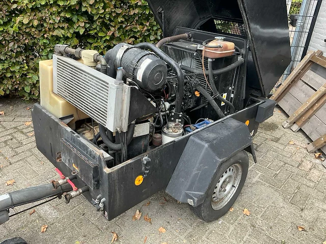 2009 doosan w700 luchtcompressor - afbeelding 6 van  18