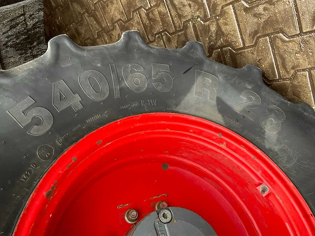 2009 fendt 714 vario tms vierwielaangedreven landbouwtractor - afbeelding 5 van  31