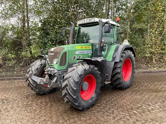 2009 fendt 714 vario tms vierwielaangedreven landbouwtractor - afbeelding 12 van  31