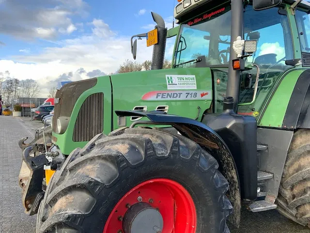 2009 fendt 718 vario tms vierwielaangedreven landbouwtractor - afbeelding 3 van  39