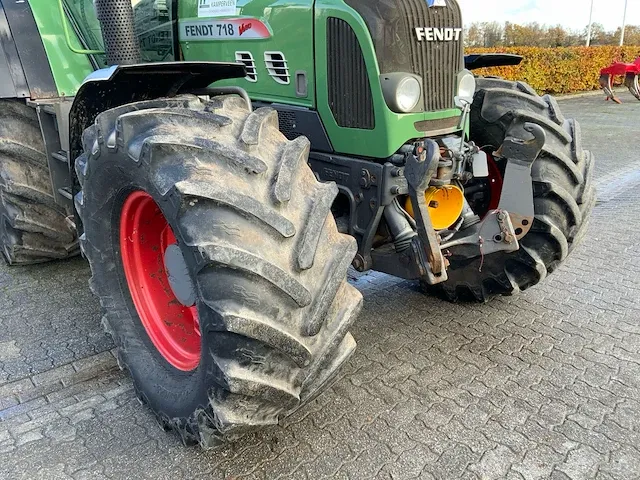 2009 fendt 718 vario tms vierwielaangedreven landbouwtractor - afbeelding 7 van  39