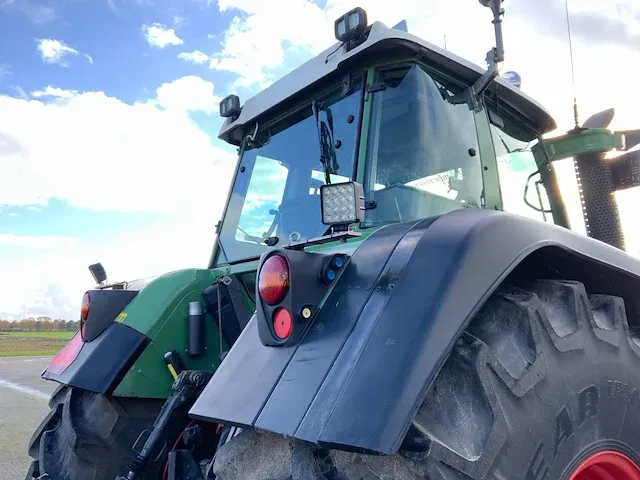 2009 fendt 718 vario tms vierwielaangedreven landbouwtractor - afbeelding 16 van  39