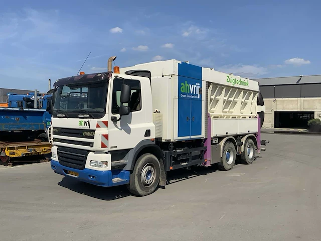 2009 ginaf x3232s kolkenzuigwagen - afbeelding 1 van  50