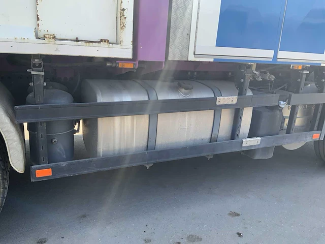 2009 ginaf x3232s kolkenzuigwagen - afbeelding 18 van  50