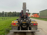 2009 ginaf x4243ts met 30 ton hyvalift haakarm en hmf 1643 z2 autolaadkraan bv-zv-63 - afbeelding 2 van  57
