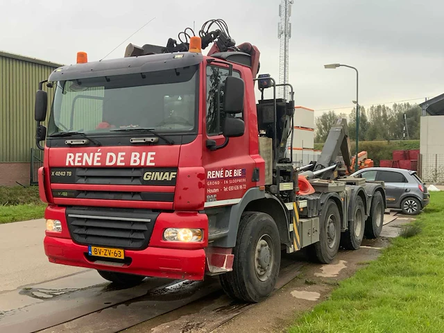 2009 ginaf x4243ts met 30 ton hyvalift haakarm en hmf 1643 z2 autolaadkraan bv-zv-63 - afbeelding 23 van  57