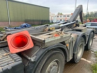 2009 ginaf x4243ts met 30 ton hyvalift haakarm en hmf 1643 z2 autolaadkraan bv-zv-63 - afbeelding 38 van  57