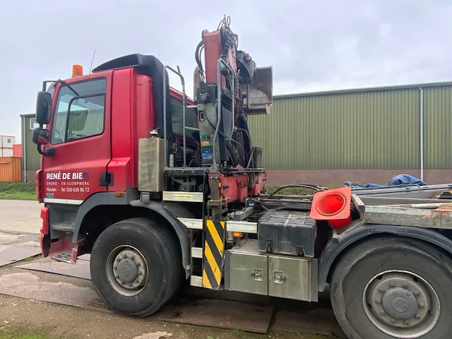 2009 ginaf x4243ts met 30 ton hyvalift haakarm en hmf 1643 z2 autolaadkraan bv-zv-63 - afbeelding 50 van  57