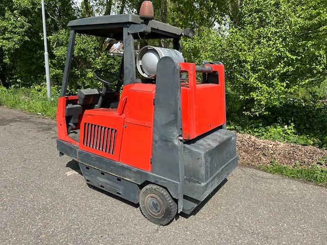 2009 hako jonas 1450v zelfrijdende veegmachine - afbeelding 1 van  16