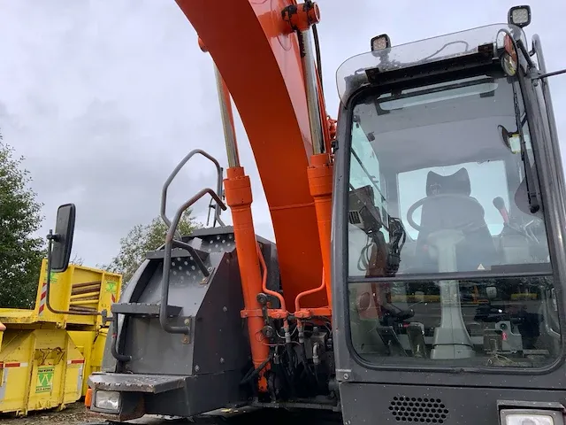 2009 hitachi zaxis 140w-3 banden graafmachine - afbeelding 2 van  45