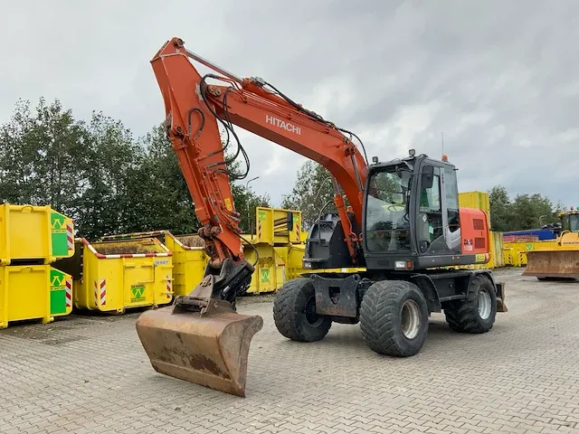 2009 hitachi zaxis 140w-3 banden graafmachine - afbeelding 1 van  45