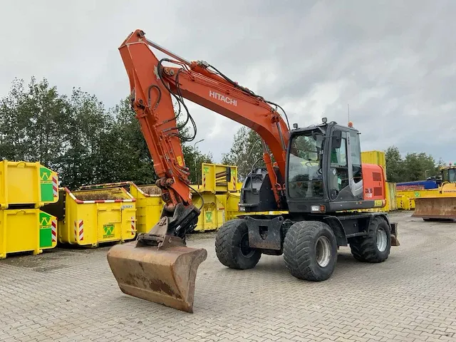 2009 hitachi zaxis 140w-3 banden graafmachine - afbeelding 1 van  45