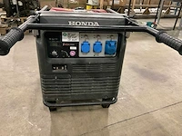 2009 honda eu65is noodstroomaggregaat - afbeelding 4 van  8
