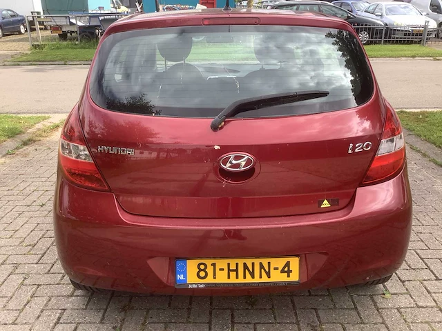 2009 hyundai i20 1.4i dynamic personenauto - afbeelding 9 van  13
