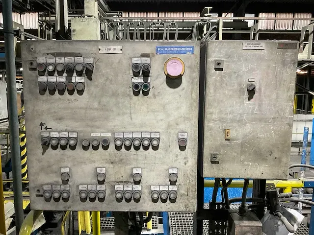 2009 inductotherm group europe 750kw pt dubbele inductie smeltende oven - afbeelding 24 van  82