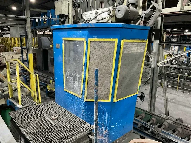 2009 inductotherm group europe 750kw pt dubbele inductie smeltende oven - afbeelding 41 van  82
