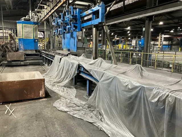 2009 inductotherm group europe 750kw pt dubbele inductie smeltende oven - afbeelding 50 van  82