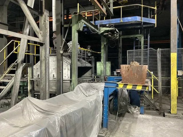 2009 inductotherm group europe 750kw pt dubbele inductie smeltende oven - afbeelding 51 van  82