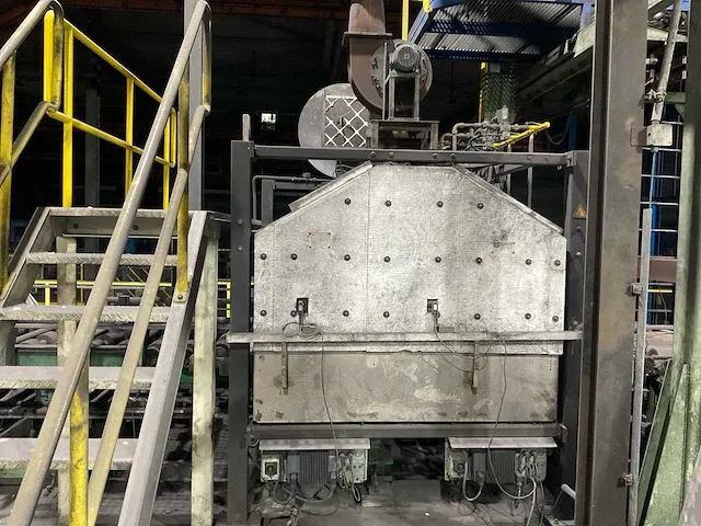 2009 inductotherm group europe 750kw pt dubbele inductie smeltende oven - afbeelding 76 van  82
