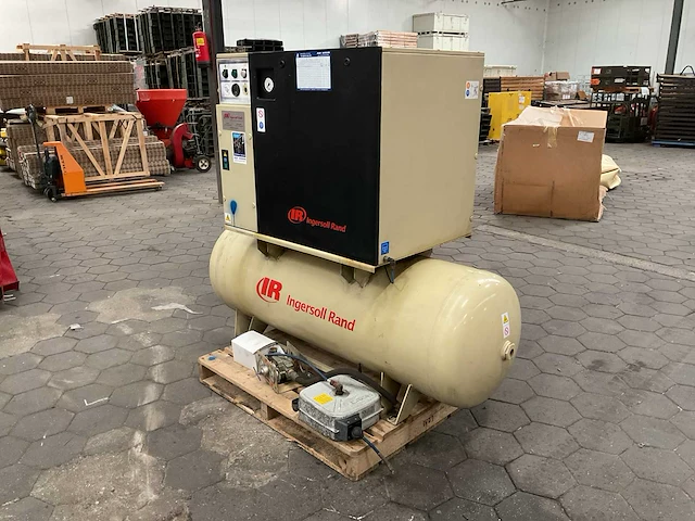 2009 ingersoll rand up5-5-10 compressor - afbeelding 2 van  6