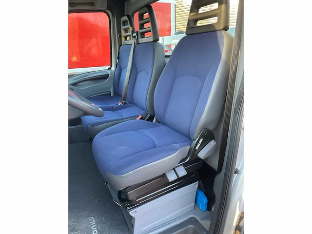 2009 iveco 40c18 d345 - 3.0 16v clixtar auto-ambulance - afbeelding 4 van  22