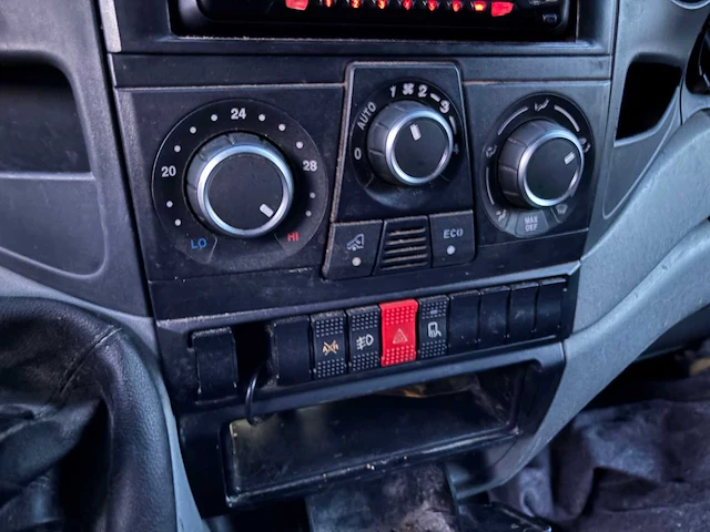 2009 iveco daily bedrijfswagen - afbeelding 5 van  13