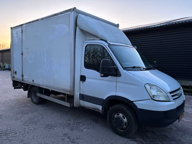 2009 iveco daily bedrijfswagen - afbeelding 6 van  13