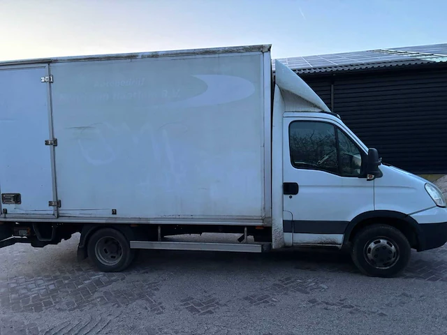2009 iveco daily bedrijfswagen - afbeelding 8 van  13