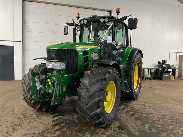 2009 john deere - 6930 - vierwielaangedreven landbouwtractor - afbeelding 1 van  27