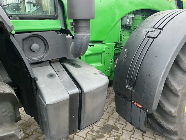 2009 john deere 8430 vierwielaangedreven landbouwtractor - afbeelding 2 van  25