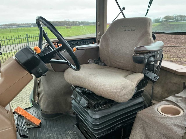 2009 john deere 8430 vierwielaangedreven landbouwtractor - afbeelding 10 van  25