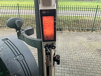 2009 john deere 8430 vierwielaangedreven landbouwtractor - afbeelding 15 van  25