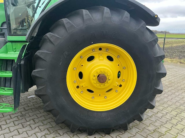 2009 john deere 8430 vierwielaangedreven landbouwtractor - afbeelding 22 van  25