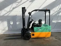 2009 komatsu fb20m-2r vorkheftruck