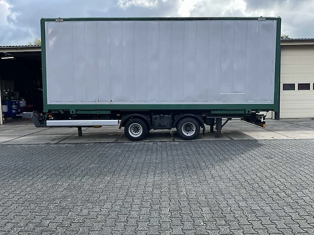 2009 krone zzw-18 middenasaanhanger met afzetbak - afbeelding 2 van  29
