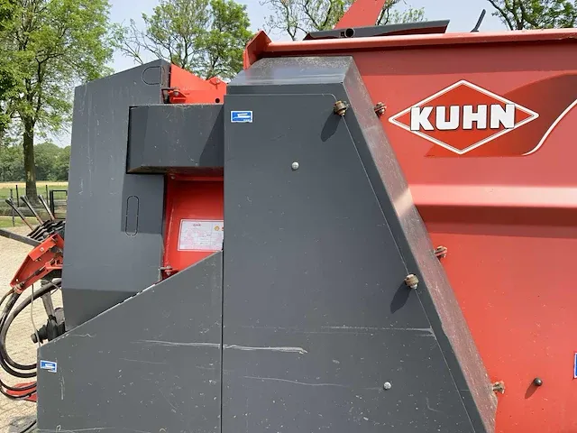 2009 kuhn primor 3560 strohakselaar/verdeler - afbeelding 23 van  23