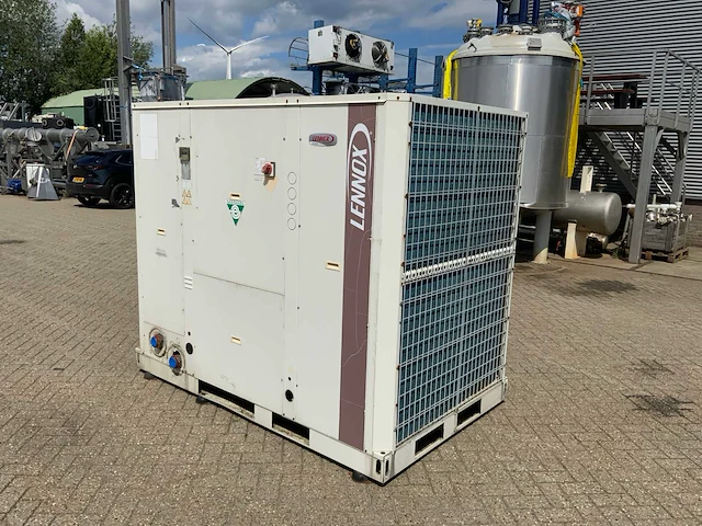 2009 lennox eac1303 sm3hn chiller - afbeelding 2 van  8