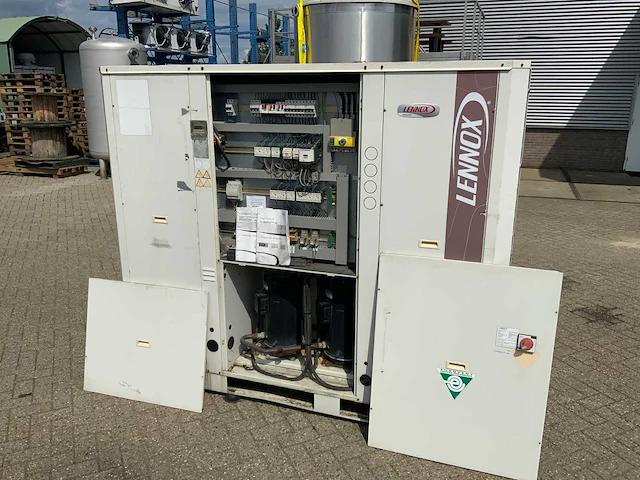 2009 lennox eac1303 sm3hn chiller - afbeelding 5 van  8