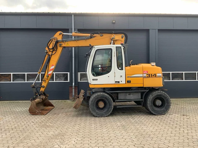 2009 liebherr a314 litronic banden graafmachine - afbeelding 23 van  53