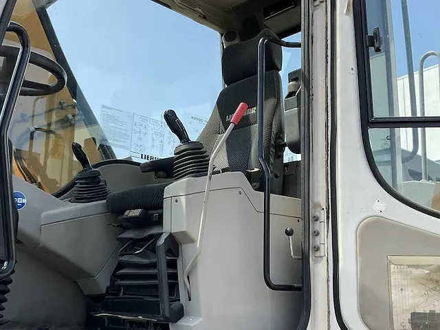 2009 liebherr a900c litronic banden graafmachine - afbeelding 19 van  27